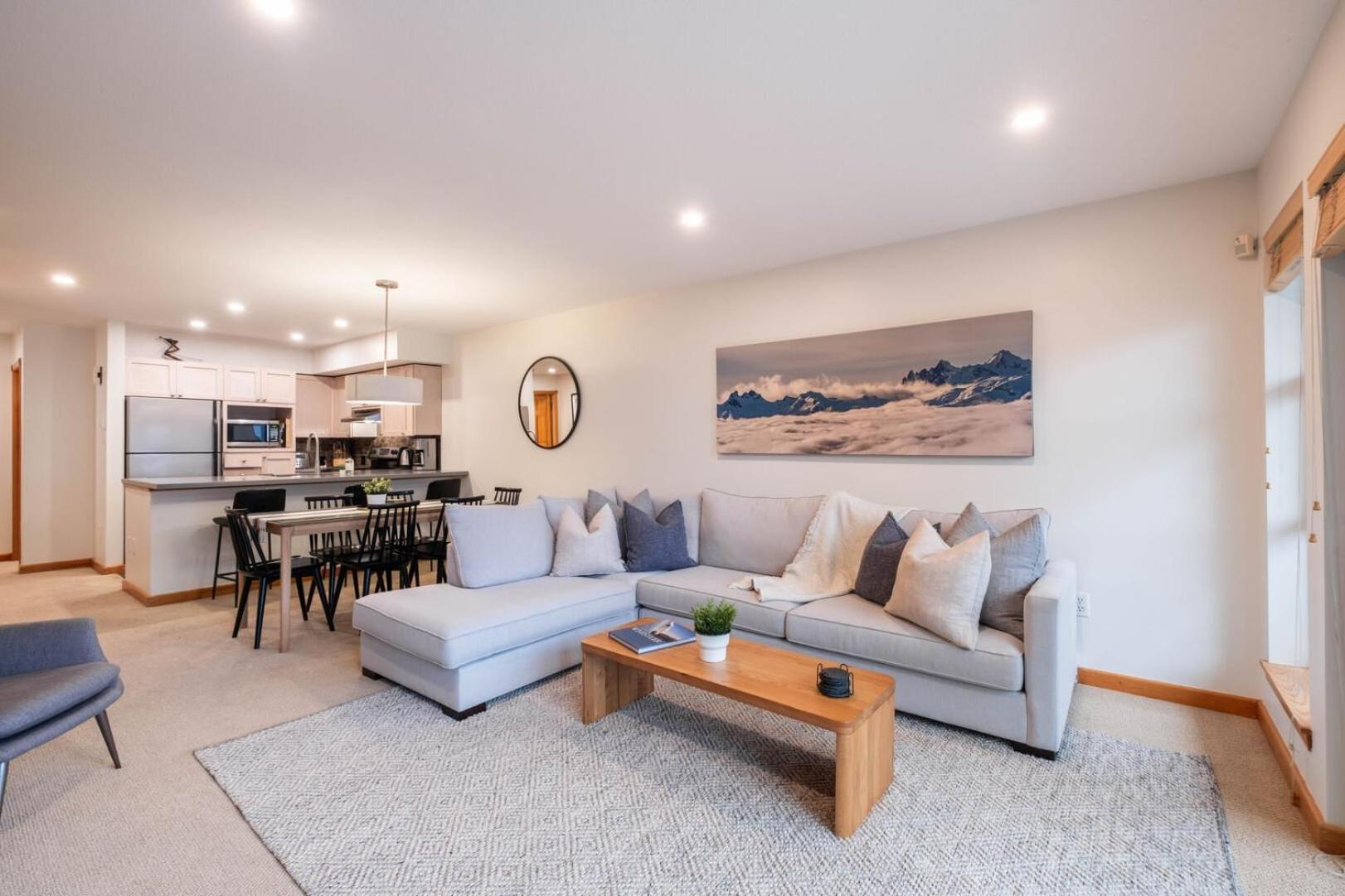Ferienhaus Forest Trails By Outpost Whistler